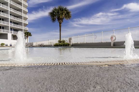 Lighthouse 715 - Image 5